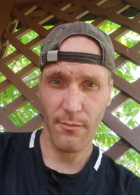 Роман из Новосибирска 39 лет