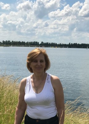 Natalia, 55, United Kingdom, Andover