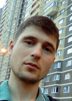 Александр, 37, Россия, Удельная