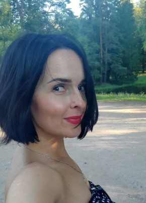 Каролина, 41, Россия, Санкт-Петербург