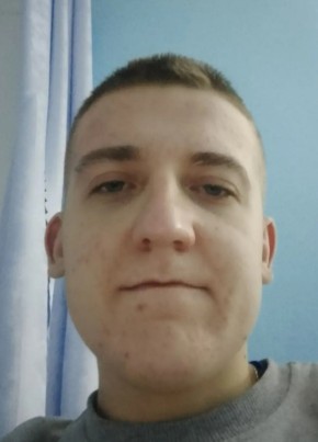 Дмитрий из Москвы 21 год