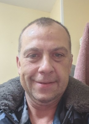 Дмитрий из Москвы 42 года