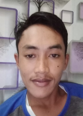 Nuraini Cakep, 26, Indonesia, Semarang