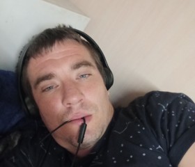 Den, 36, Tokmok
