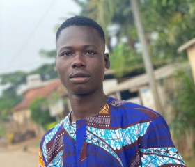 Ulrich, 25, Ouidah