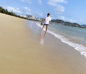 孤独终老, 27, Wuhai