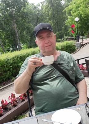 Иван из Коркино 57 лет