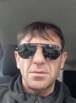 Vano Chaladze, 35  , Tbilisi