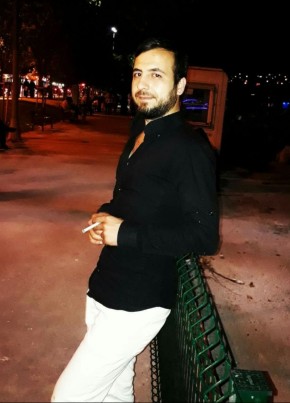 Tarık, 34, Türkiye Cumhuriyeti, İstanbul