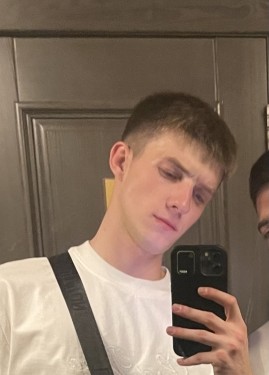 Александр из Донецка 21 год