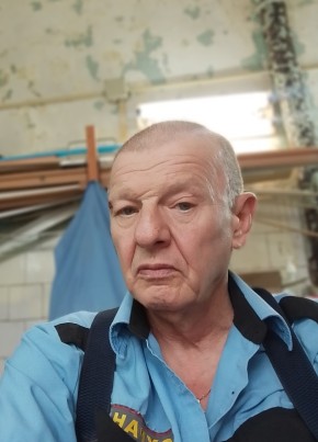 Игорь из Рязани 61 год