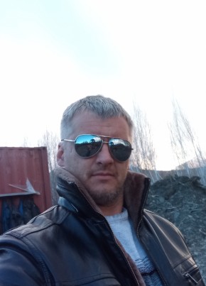 Андрей, 36, Россия, Усть-Нера