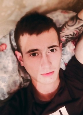 Павел, 25, Россия, Козельск