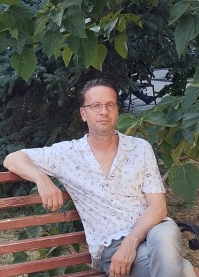 Сергей из Выборга 53 года