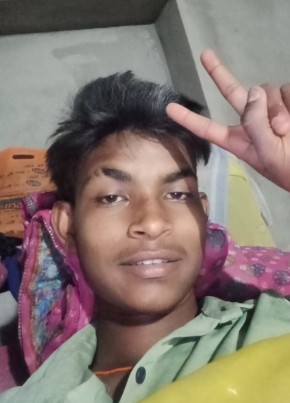 Nikul Pagi, 18, India, Ahmedabad