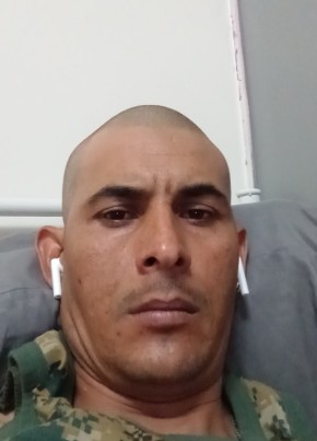 Carmelo De Luna, 35, United States of America, Salina