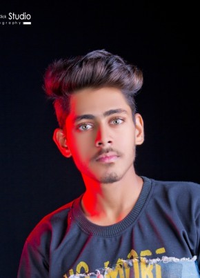 mr shahzeb, 20, India, Pune