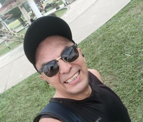 Gerardo, 57, Cardenas (Tabasco)