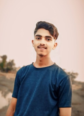 Rocky jee, 18, India, Supaul