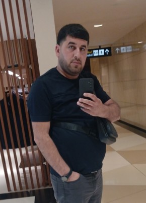Emin Kerimov из Астрахани 32 года