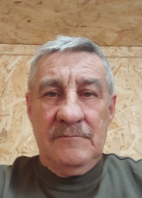 Вячеслав из Санкт-Петербурга 62 года