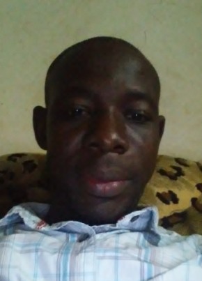 Seraphin, 43, Burkina Faso, Ouagadougou