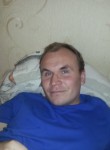 Den Petrov, 42, Daugavpils