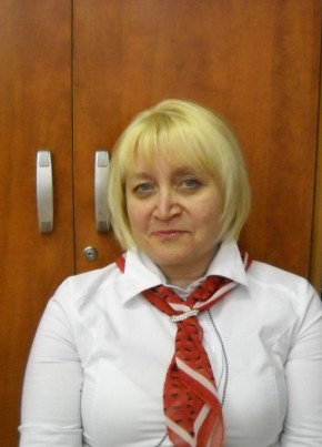 Элен, 61, Россия, Санкт-Петербург