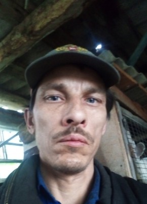 Артем, 46, Россия, Тюкалинск