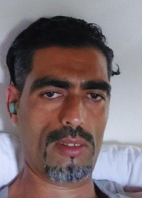 Karim, 35, Koninkrijk der Nederlanden, Leiden