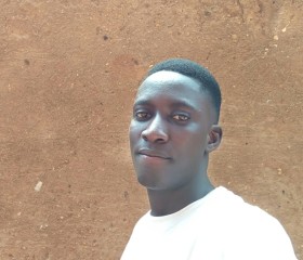 Jordan, 21, Kampala