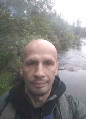 Денис, 44, Россия, Никель