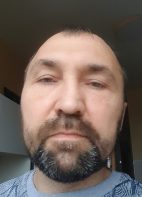 Вячеслав из Москвы 42 года