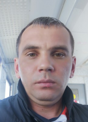 Дмитрий, 37, Россия, Волхов