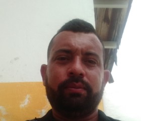 Rodolfo, 33, Juan Griego