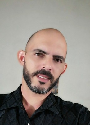 Osmany , 39, República de Cuba, Perico