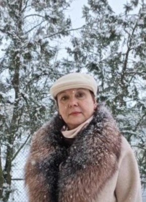 Людмила из Жуковския 66 лет