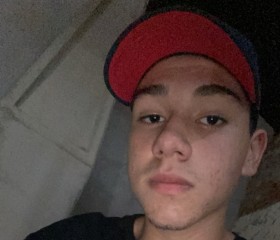 Nicolas, 18, Indaiatuba