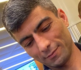Serob, 35, Yerevan