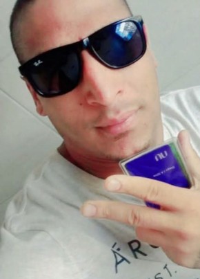 Deivid из Guarulhos 18 лет