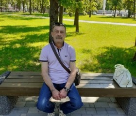 Андрей, 65 лет, Брянск