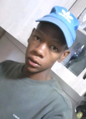 Bongane из Vereeniging 29 лет