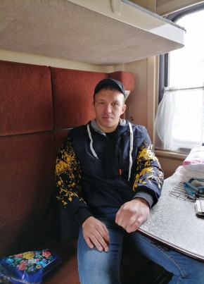 Иван Веселов, 34, Россия, Усть-Нера