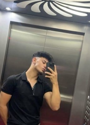 ALİ из Uşak 19 лет