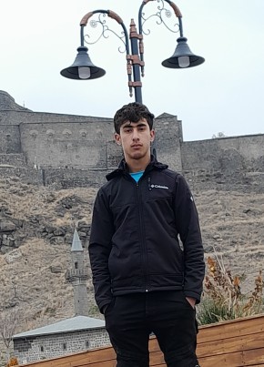 عزیزالله بغلانی, 19, Türkiye Cumhuriyeti, Kars