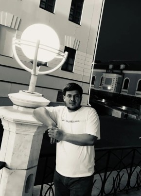 Eziz из Набережные Челны 33 года