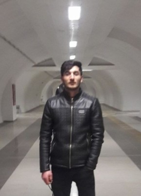 Ali can, 33, Türkiye Cumhuriyeti, Başakşehir