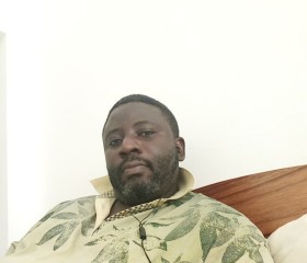 TOMS, 42 года, Brazzaville