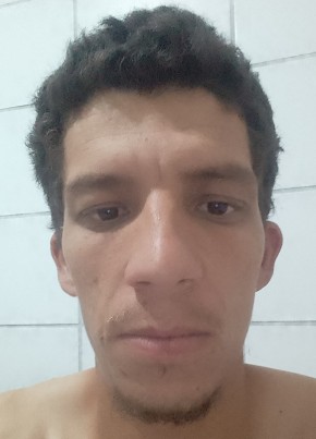 Mateus, 31, República Federativa do Brasil, Cotia