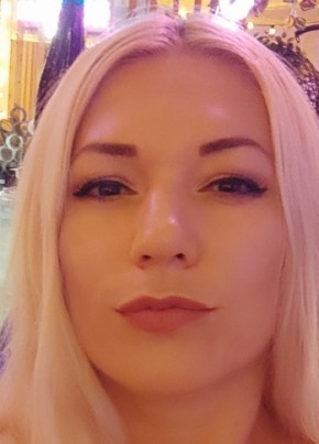 Юлия, 37, Россия, Симферополь